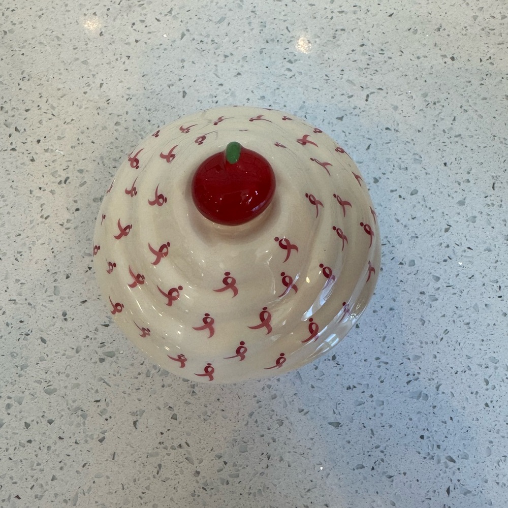 Pandora Ceramic Cupcake Jewelry Box – Limited Edition Trinket Holder - Picture 5 of 12